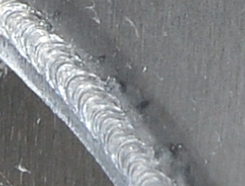 ファイバーレーザー溶接機によるアルミ溶接・内側