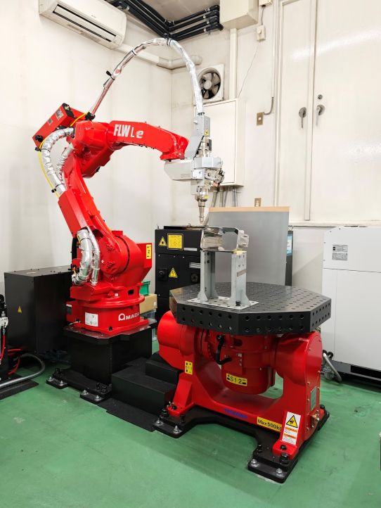 ファイバーレーザー溶接機5号機